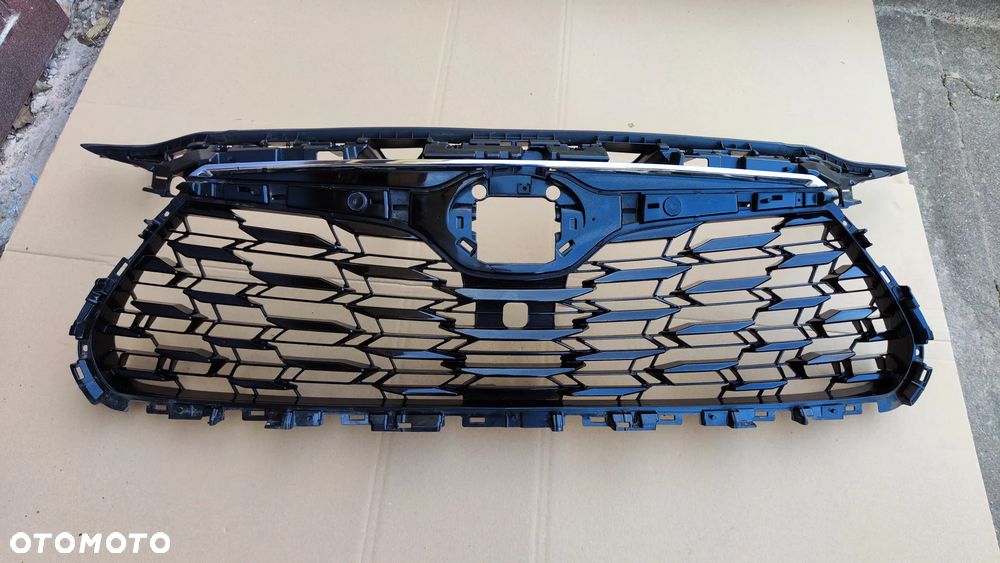 Toyota Highlander 20- Atrapa Grill Przód - 1