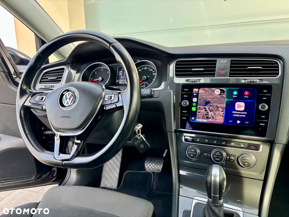 Volkswagen Golf 1.6 TDI SCR DSG Comfortline - 16