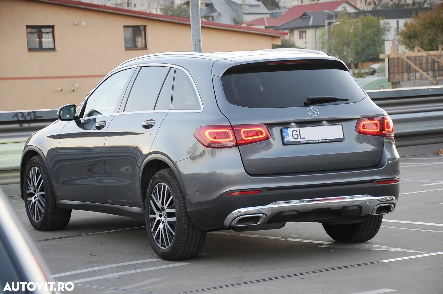 Mercedes-Benz GLC 300 d 4Matic 9G-TRONIC - 21