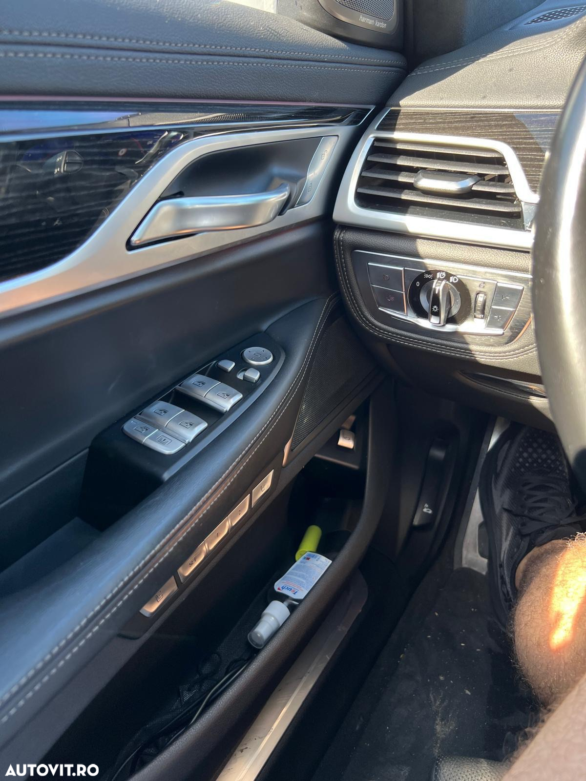 BMW Seria 7 750d xDrive - 13