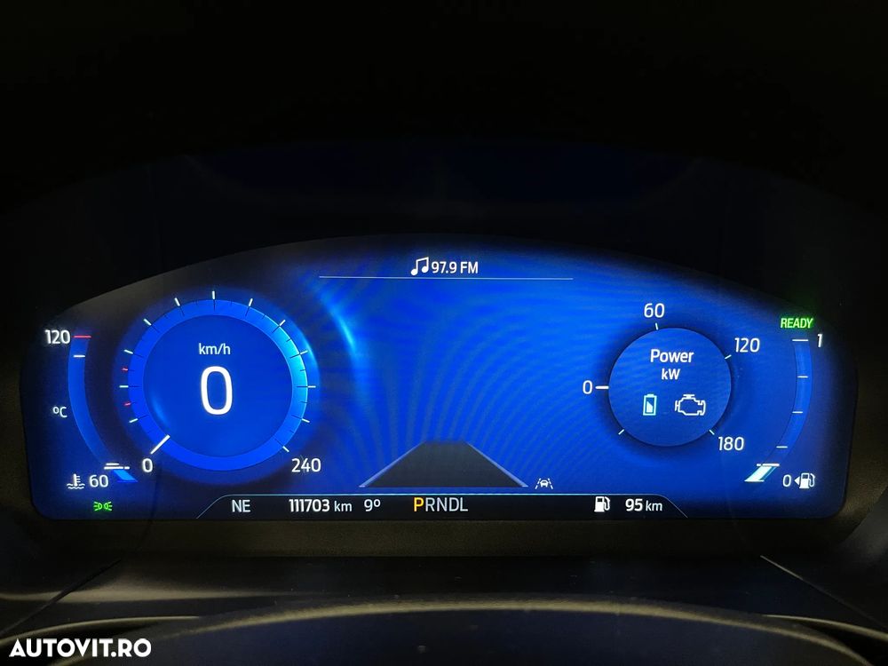 Ford Kuga 2.5 Duratec FHEV TITANIUM - 31