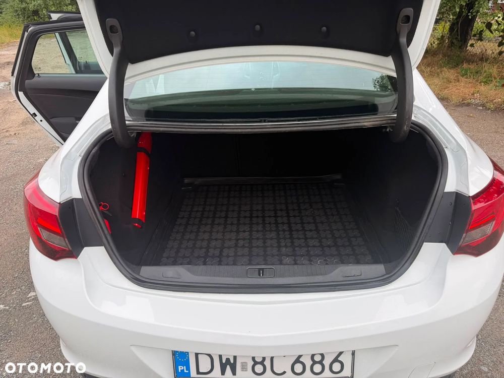Opel Astra - 19