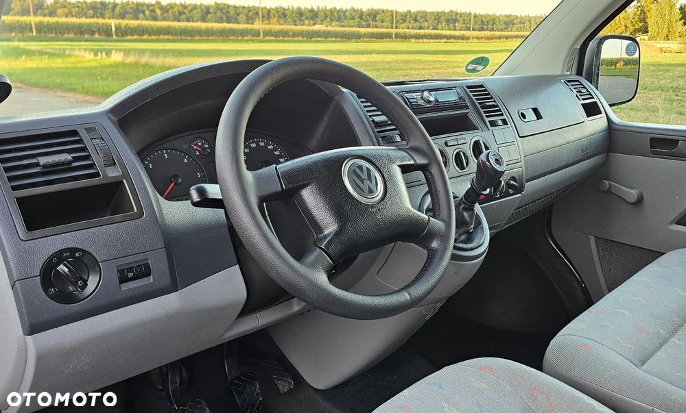 Volkswagen Transporter - 10