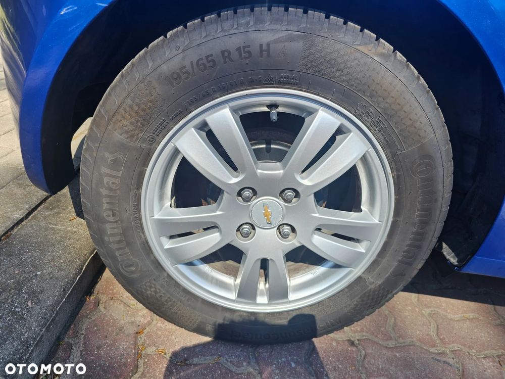 Chevrolet Aveo 1.4 16V LT - 18