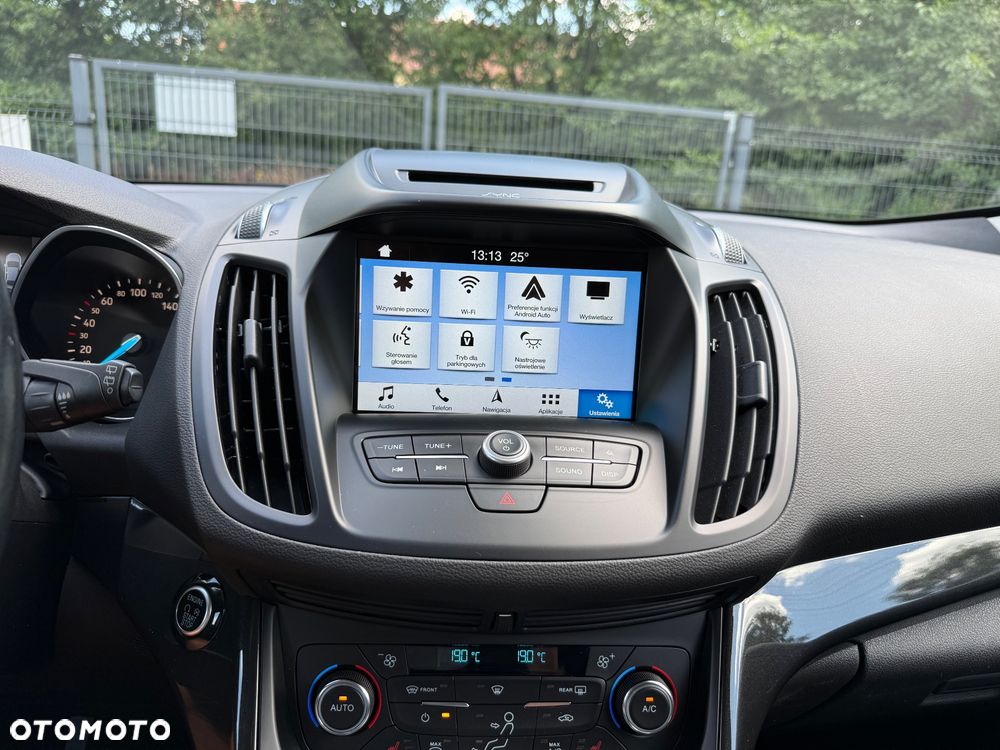 Ford Kuga 1.5 EcoBoost 2x4 Titanium - 18