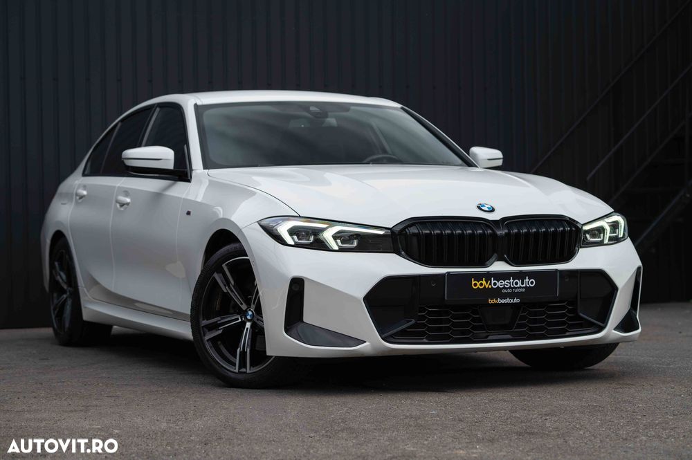 BMW Seria 3 320i Aut. M Sport - 38