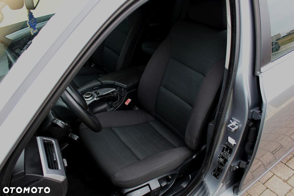 BMW Seria 5 523i Edition Exclusive - 13