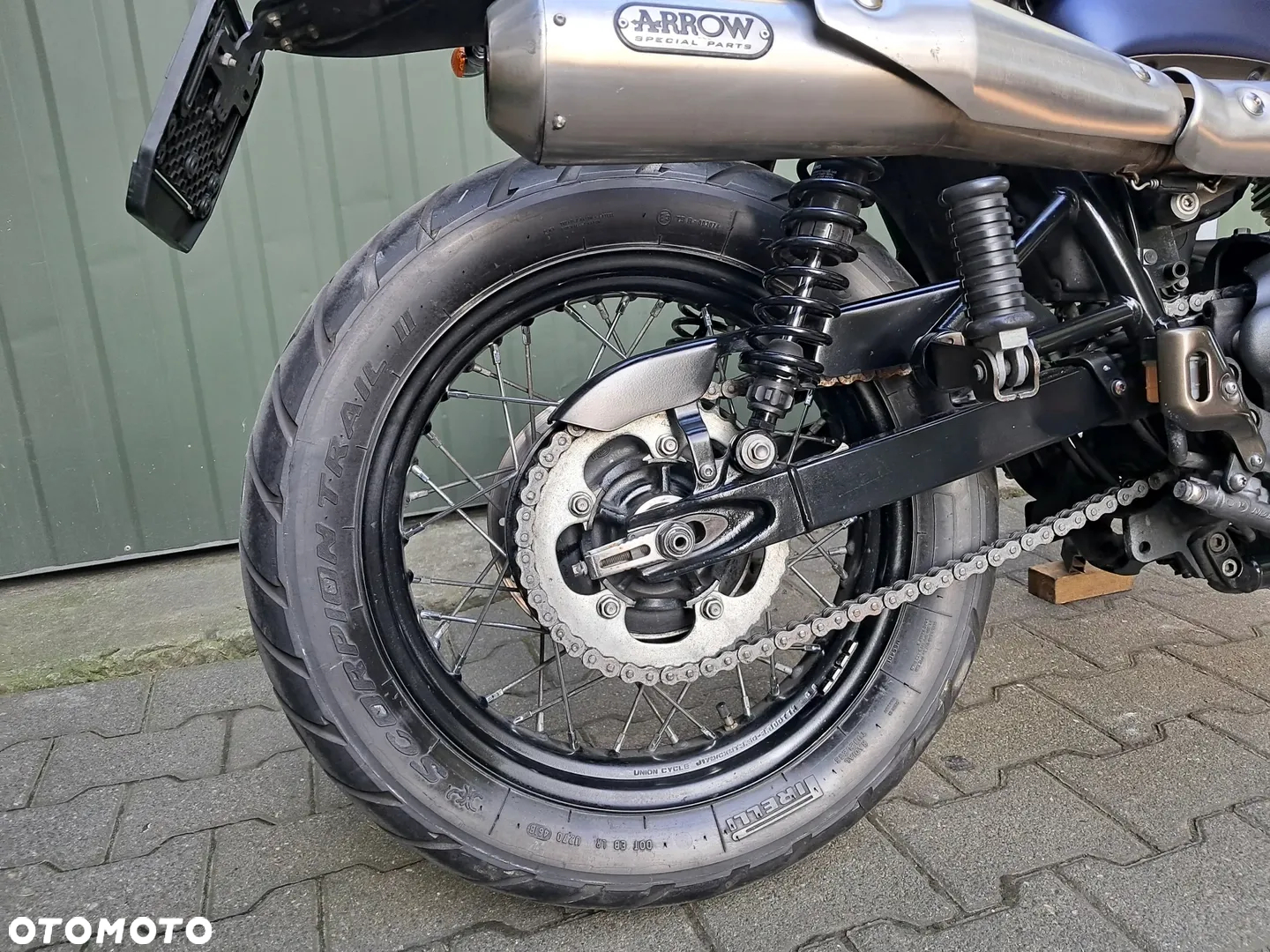 Triumph Bonneville - 7