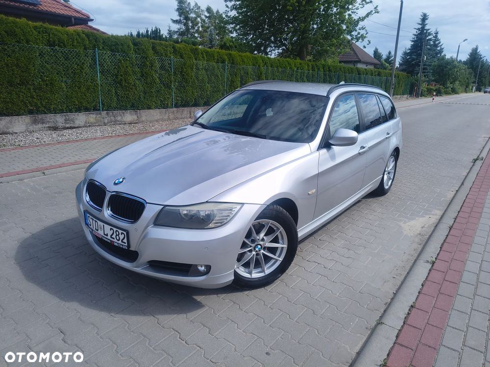 BMW Seria 3 318d DPF Edition Lifestyle - 1