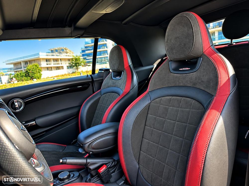 MINI 3 Portas John Cooper Works - 8