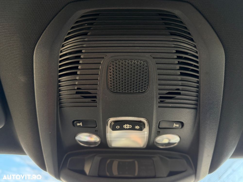 Peugeot 3008 2.0 BlueHDI S&S EAT6 GT - 24