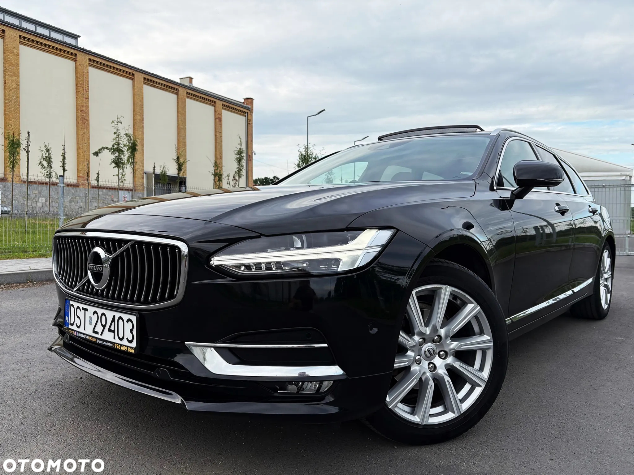 Volvo V90 D4 Inscription - 35