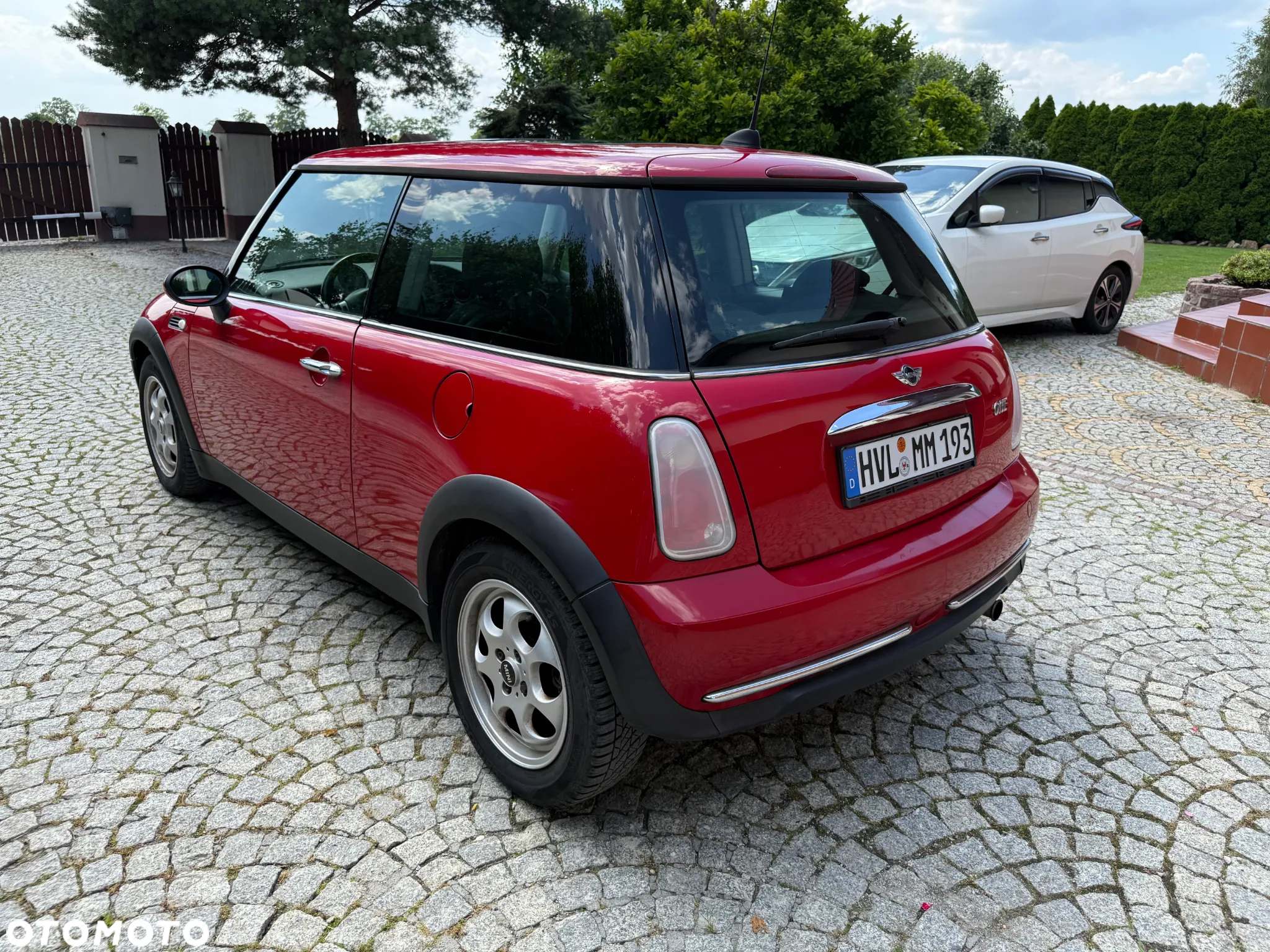 MINI ONE Standard - 18