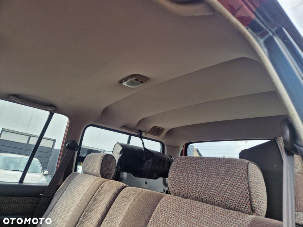 Toyota Land Cruiser - 10