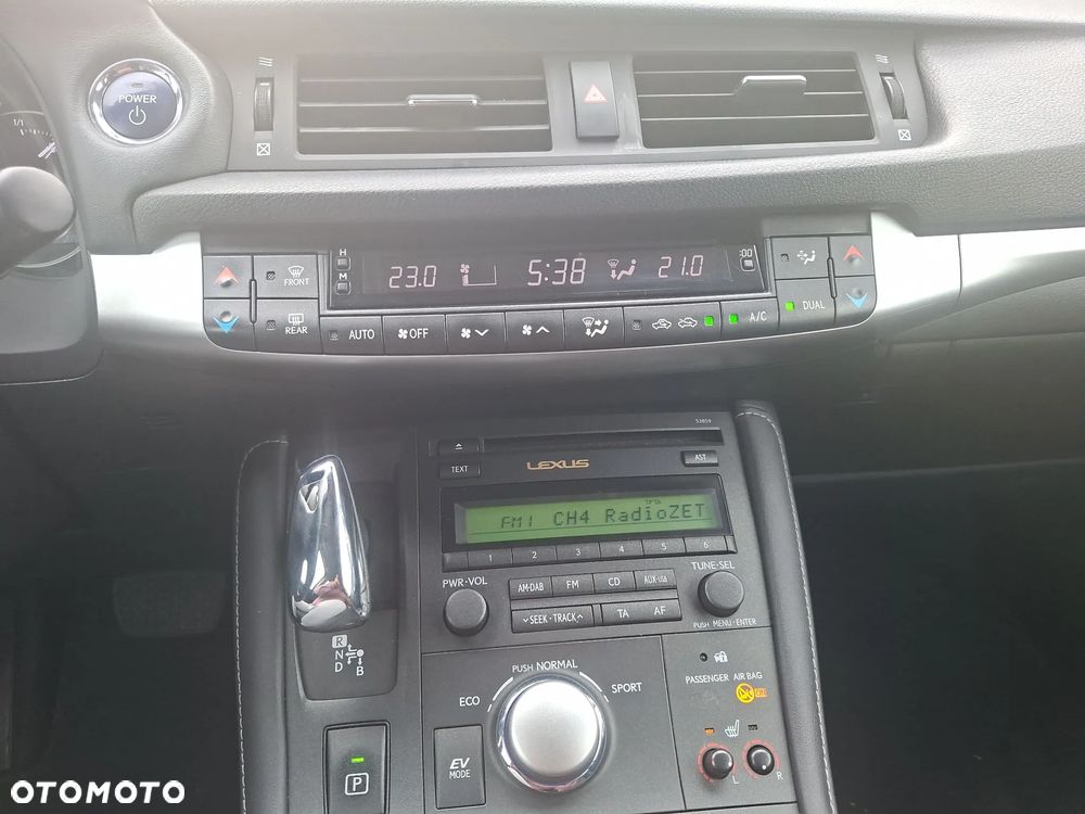 Lexus CT 200h Elegance - 17