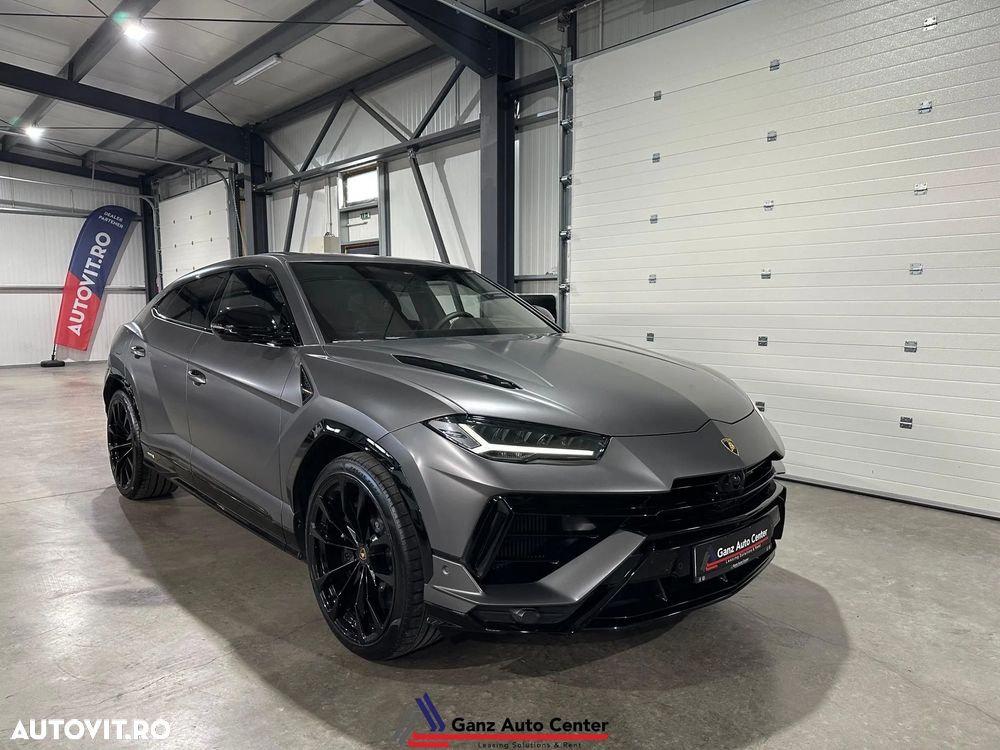 Lamborghini URUS Standard - 2