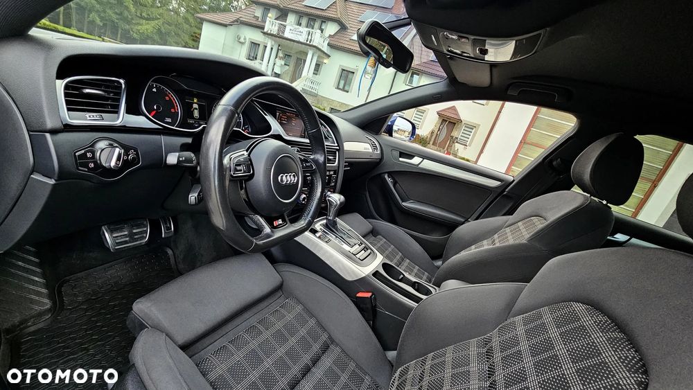 Audi A4 Avant 2.0 TDI DPF quattro S tronic S line Sportpaket - 20