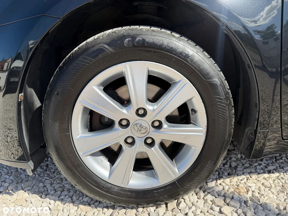 Toyota Avensis 1.8 Prestige MS - 29
