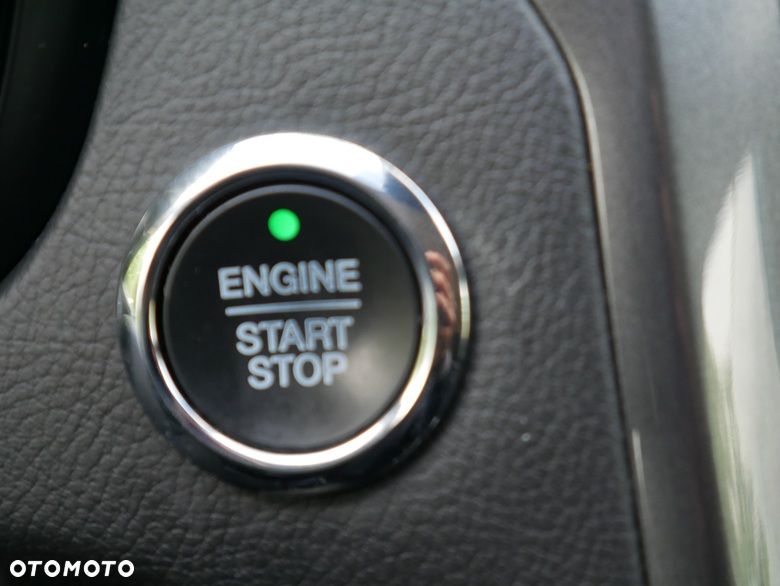 Ford Mondeo 2.0 Hybrid Titanium - 30