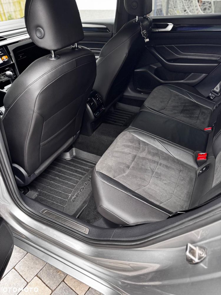 Volkswagen Arteon 2.0 TSI R-Line DSG - 31