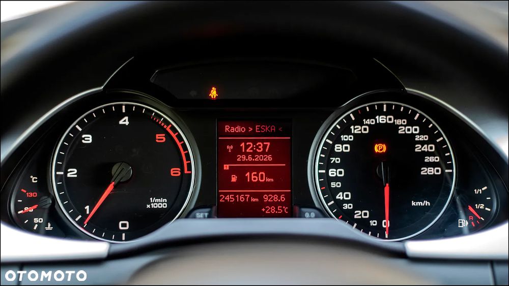 Audi A4 Limousine - 18