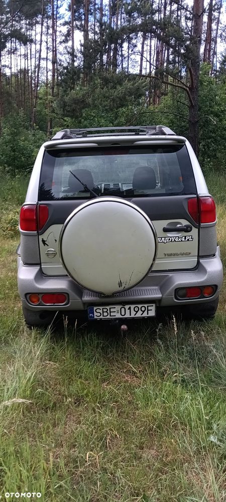 Nissan Terrano 2.7 TDi Sport - 5
