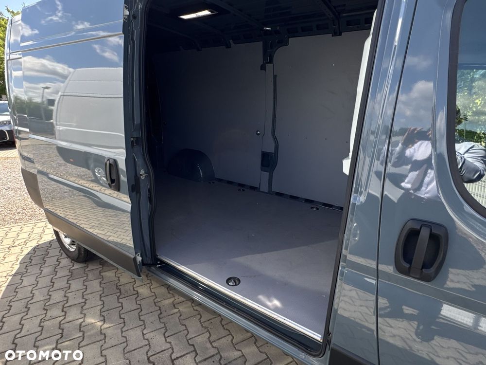 Toyota PROACE MAX - 24