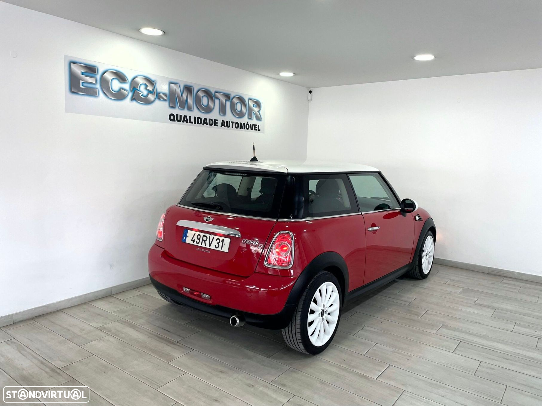 MINI 3 Portas Cooper D - 2