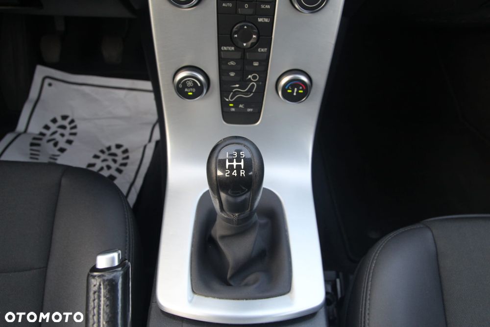 Volvo C30 DRIVe Kinetic - 22