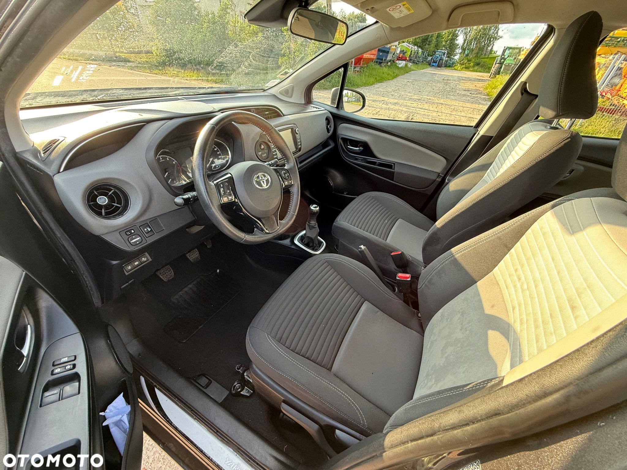 Toyota Yaris 1.0 VVT-i Comfort - 10