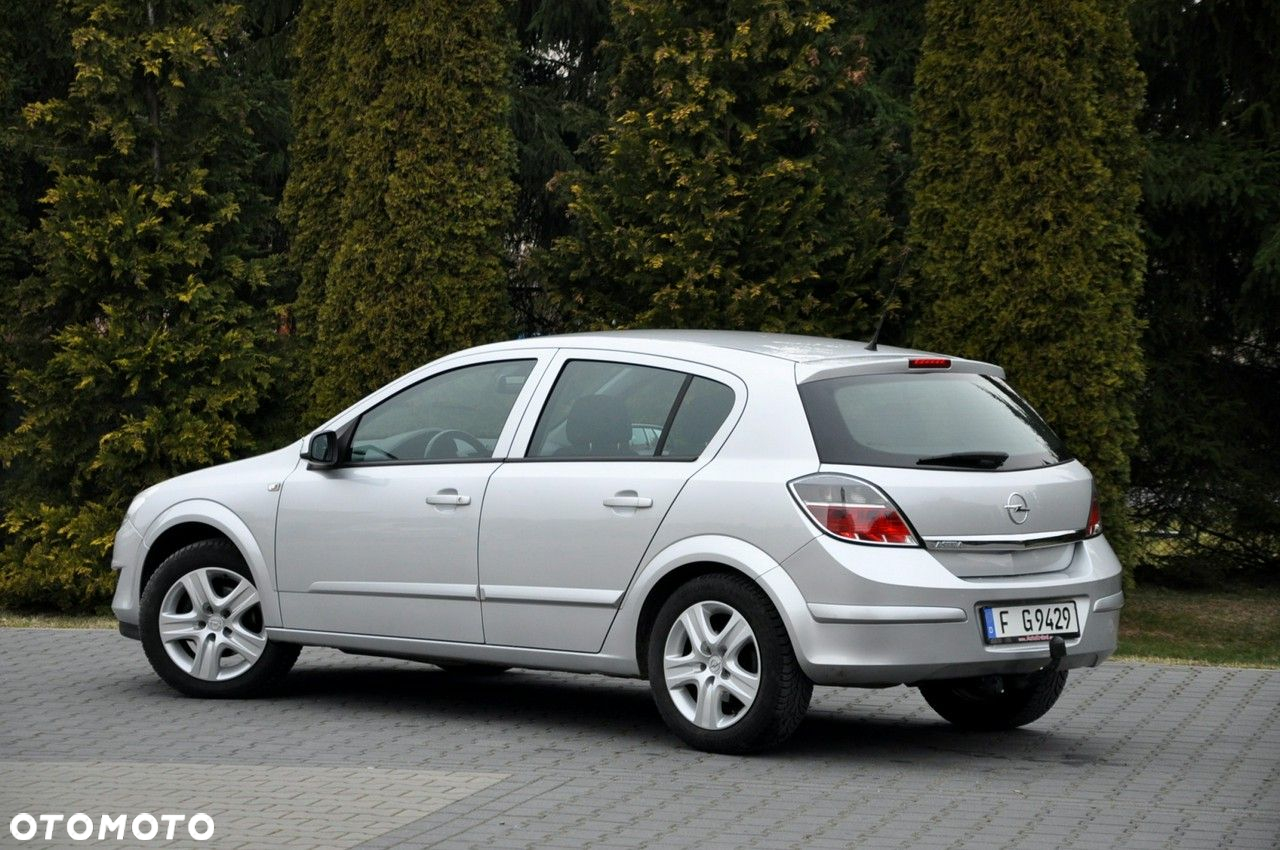 Opel Astra - 13