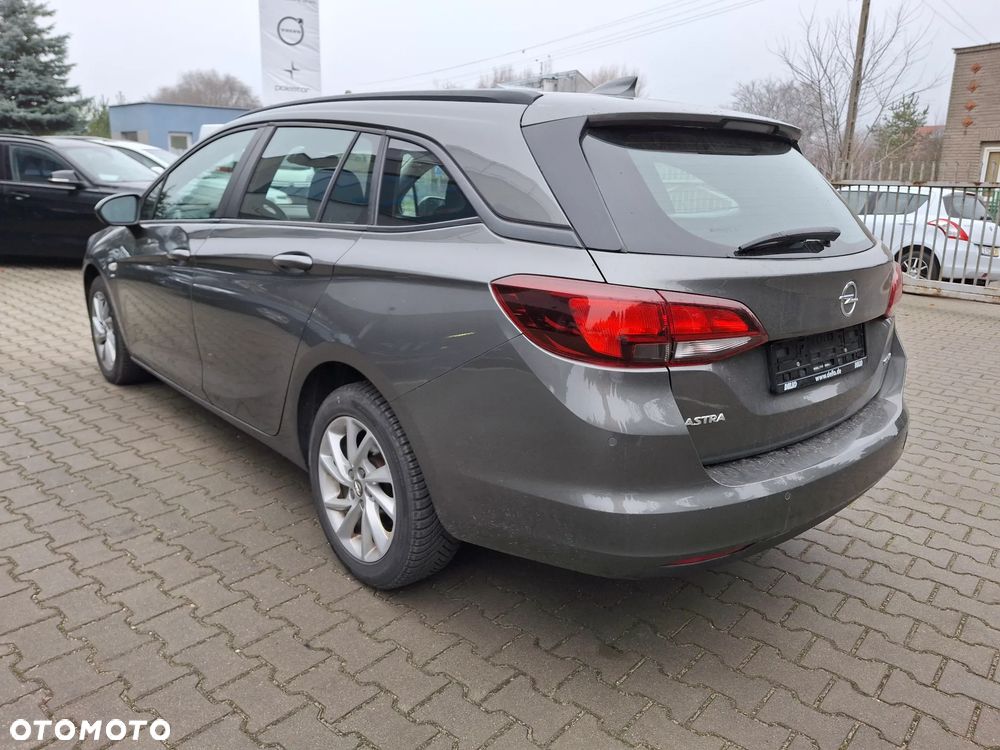 Opel Astra 1.4 T Dynamic S&S - 7