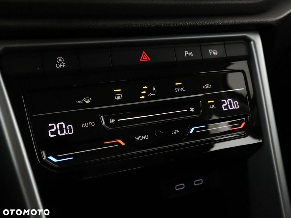 Volkswagen T-Roc 2.0 TDI SCR DSG Life - 29