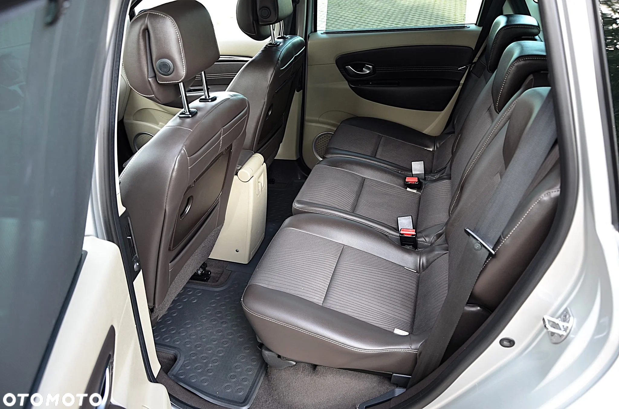 Renault Scenic 2.0 16V Expression - 18