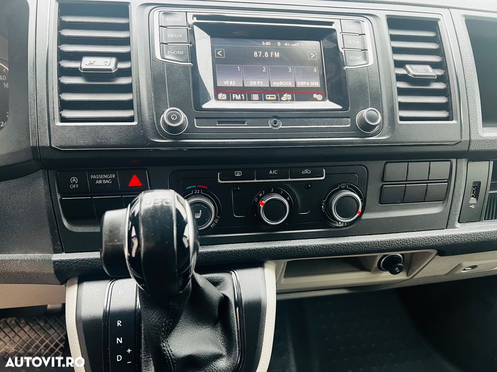 Volkswagen Transporter - 10