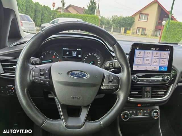 Ford Fiesta 1.0 EcoBoost Powershift Trend - 19