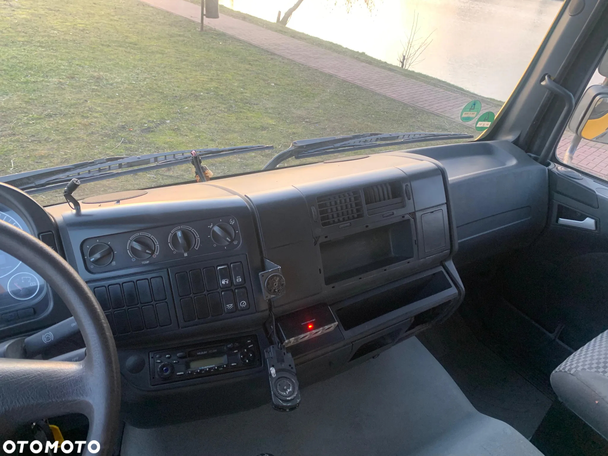 MAN TGL 12 240 - 7