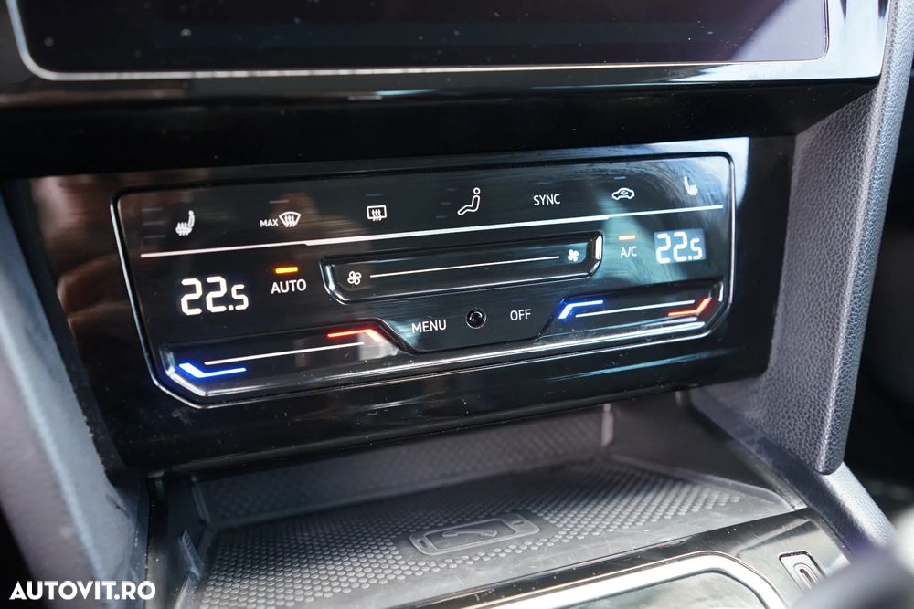 Volkswagen Passat 2.0 TDI DSG Highline - 21