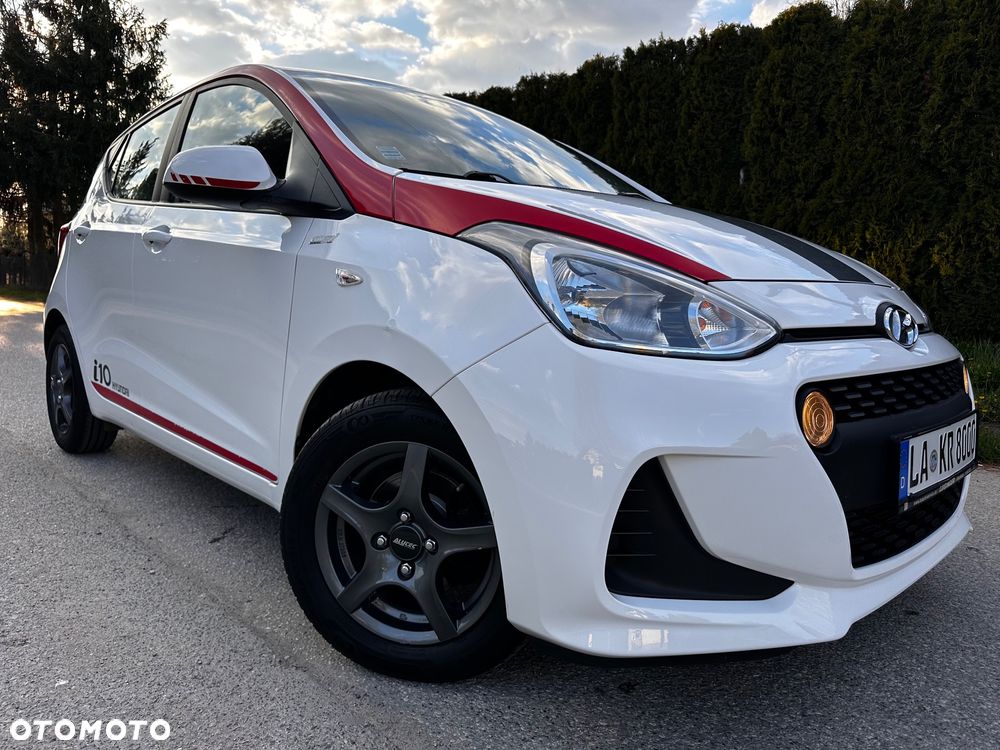 Hyundai i10 1.2 Fifa World Cup Edition - 12