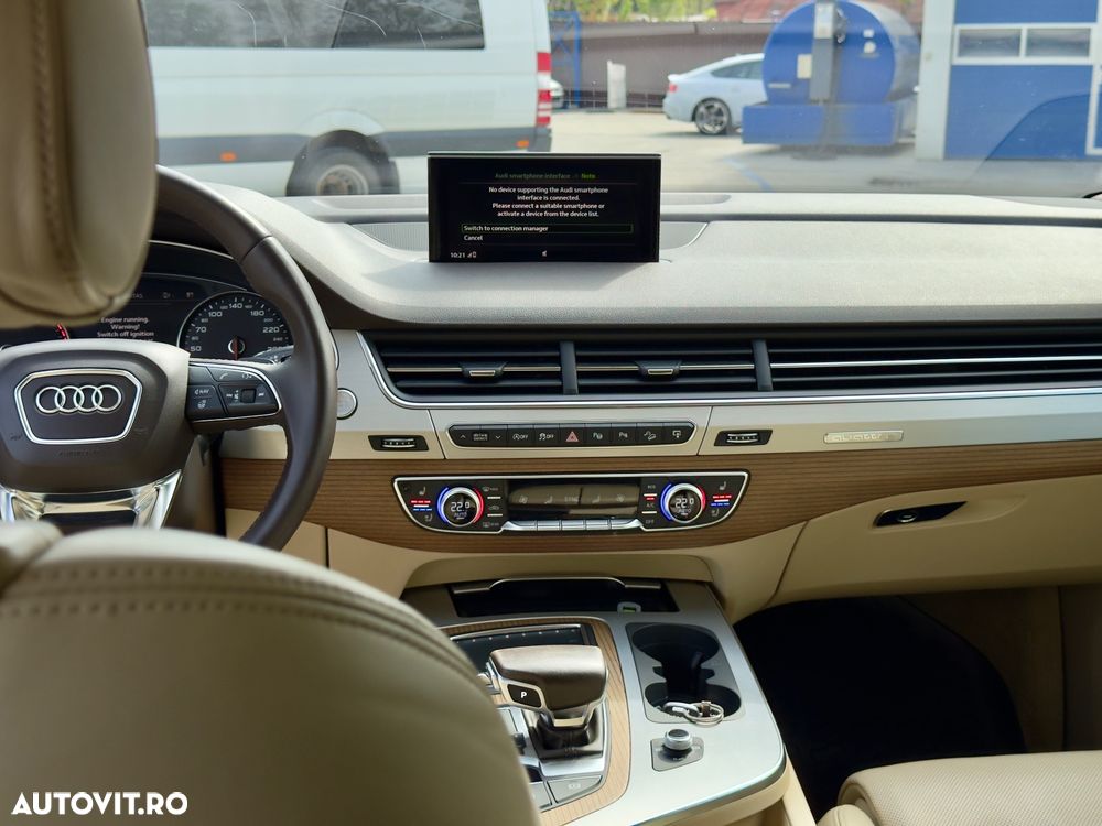 Audi Q7 - 8