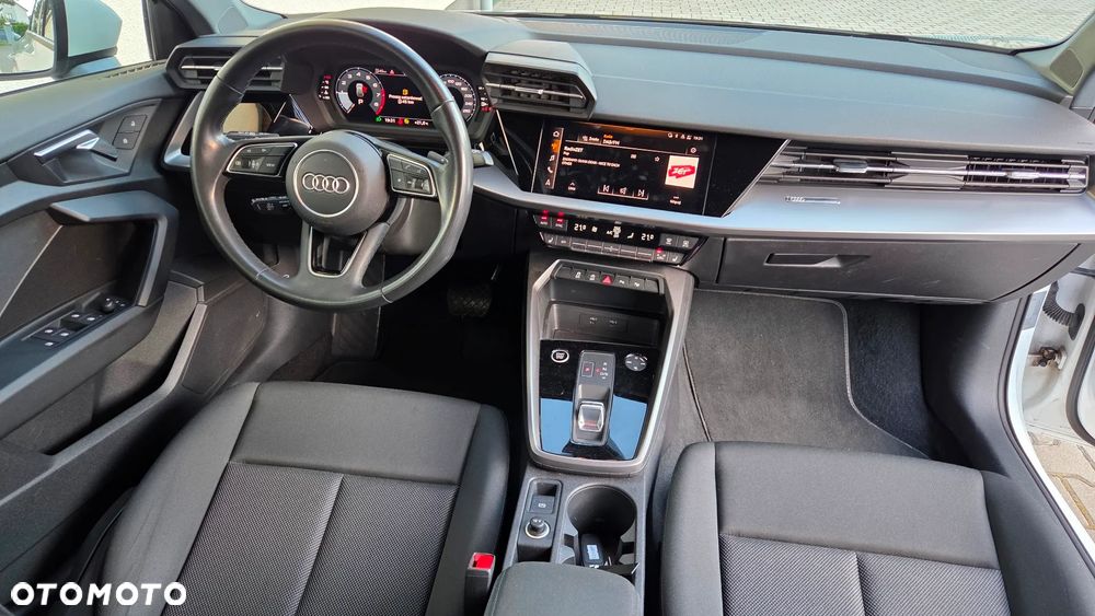 Audi A3 Sportback 35 TFSI mHEV S tronic - 14