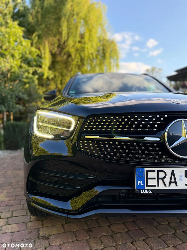 Mercedes-Benz GLC - 16