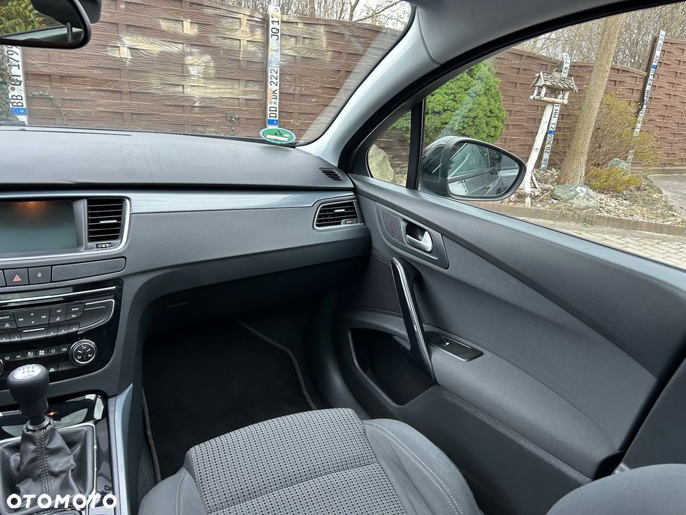 Peugeot 508 HDi FAP 140 Family - 32