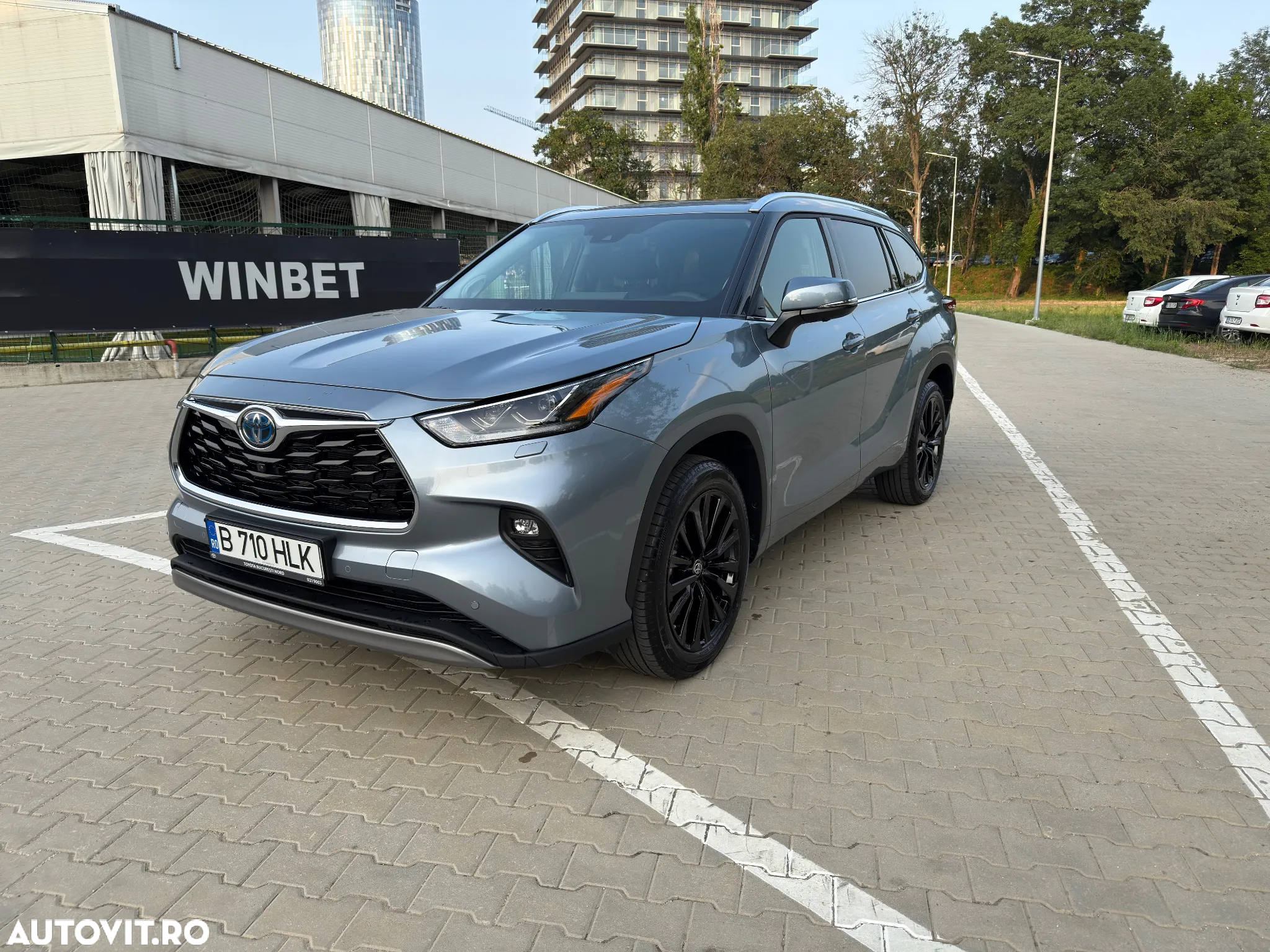 Toyota Highlander 2.5 L Hybrid Dynamic Force 248CP Luxury Pearly - 7