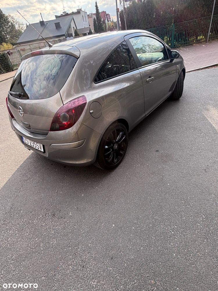 Opel Corsa 1.4 16V Color Edition - 5