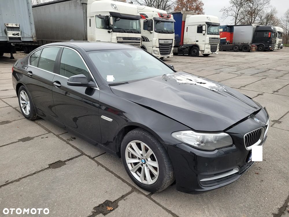 BMW Seria 5 525d xDrive Luxury Line - 1