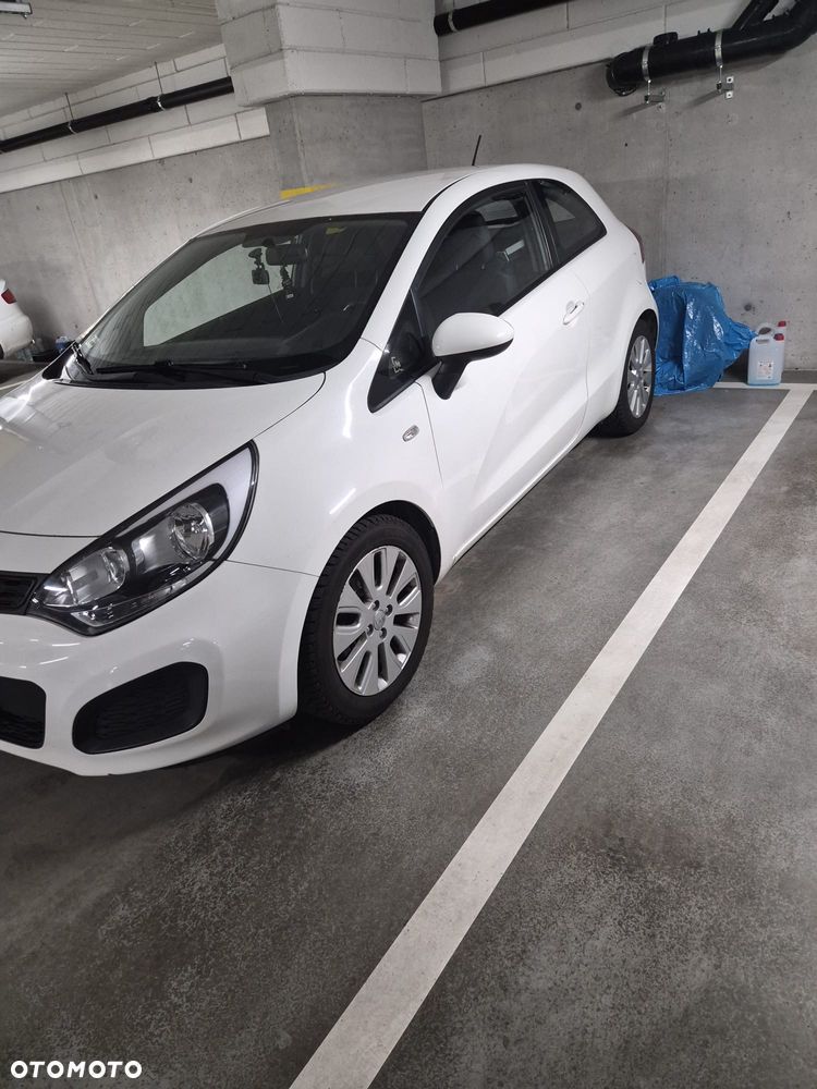 Kia Rio 1.2 M - 3