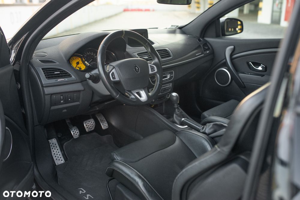 Renault Megane 2.0 16V R.S - 5