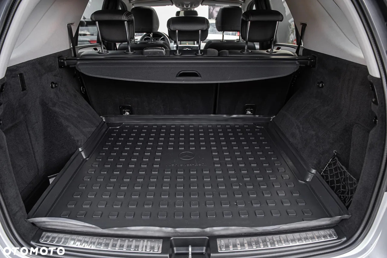 Mercedes-Benz ML 350 BlueTec 4-Matic - 30