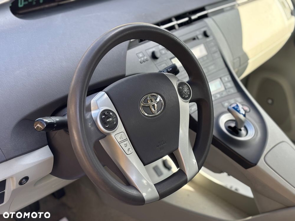 Toyota Prius - 7